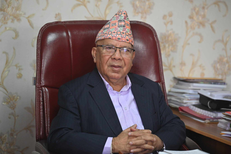 नेकपा एसका अध्यक्ष माधव नेपालविरुद्ध भ्रष्टाचारको मुद्दा दायर